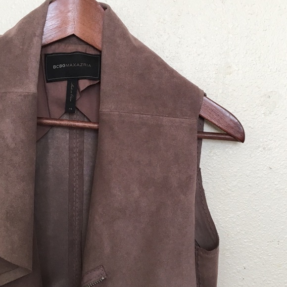 BCBG MAX AZRIA SUEDE VEST - Picture 3 of 7